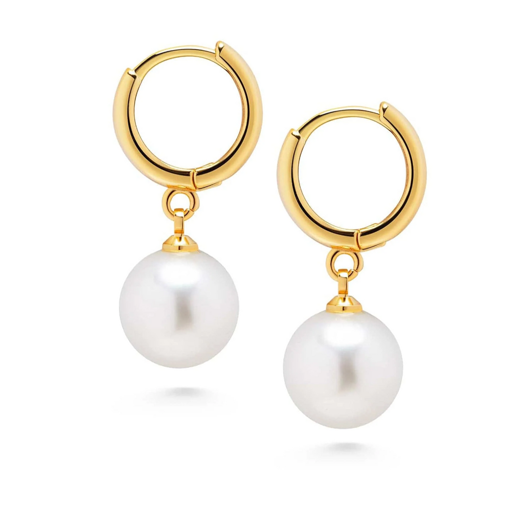 Pearl drop earrings with gold finish