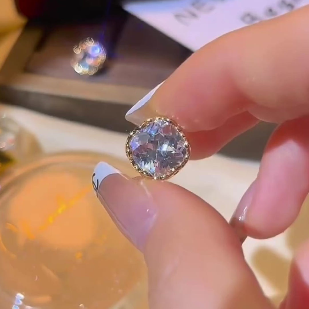 cushion-cut-stud-earrings-detail-shot