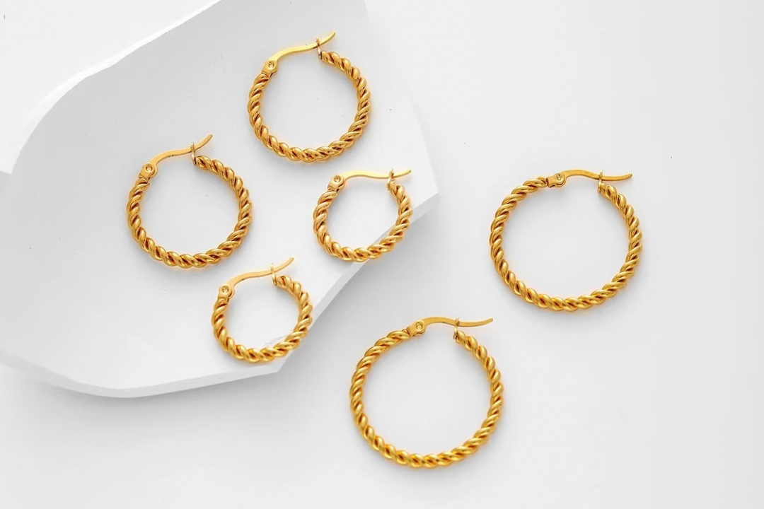 How to Style Hoop Earrings: From Minimal to Bold