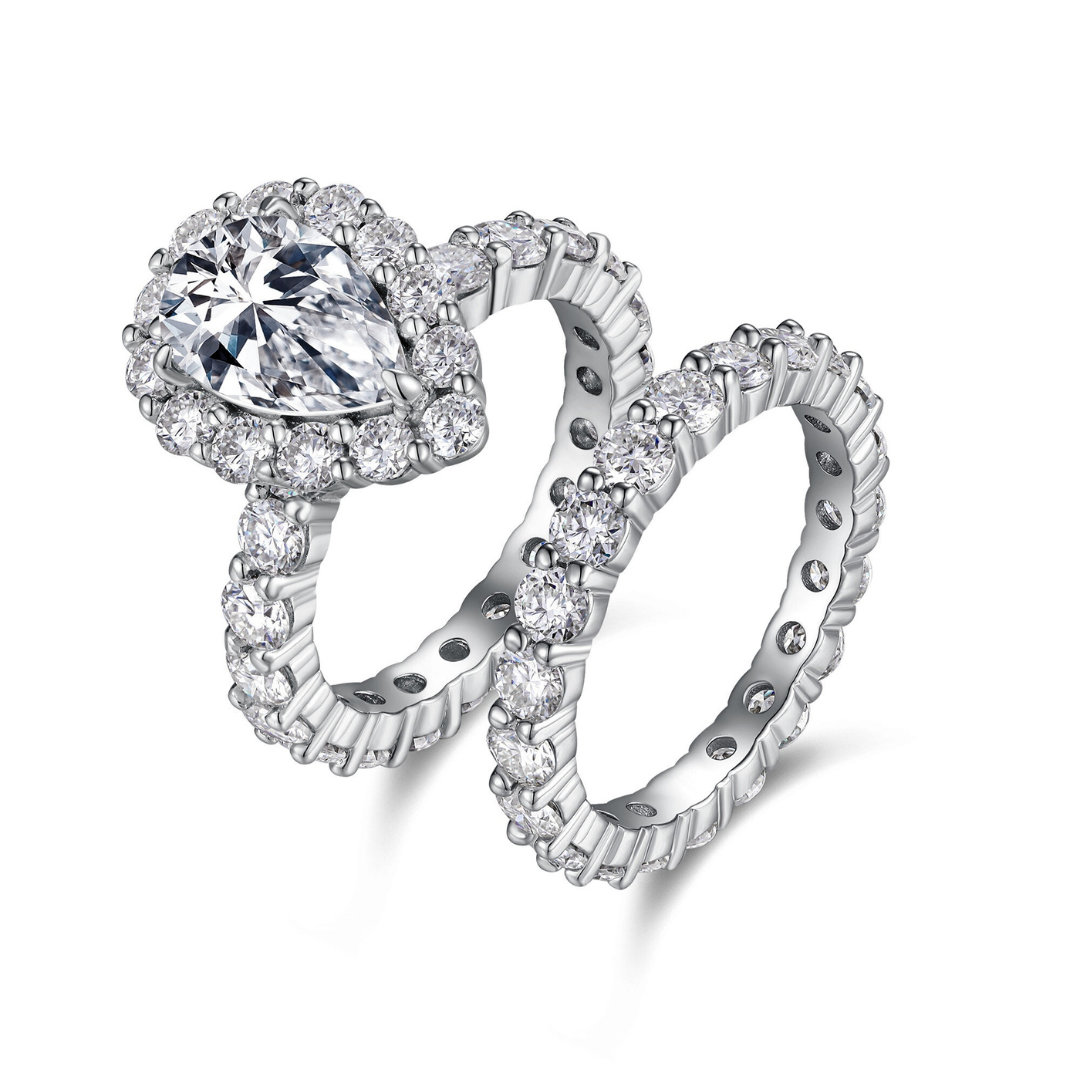 Dewdrop Moissanite Ring Set