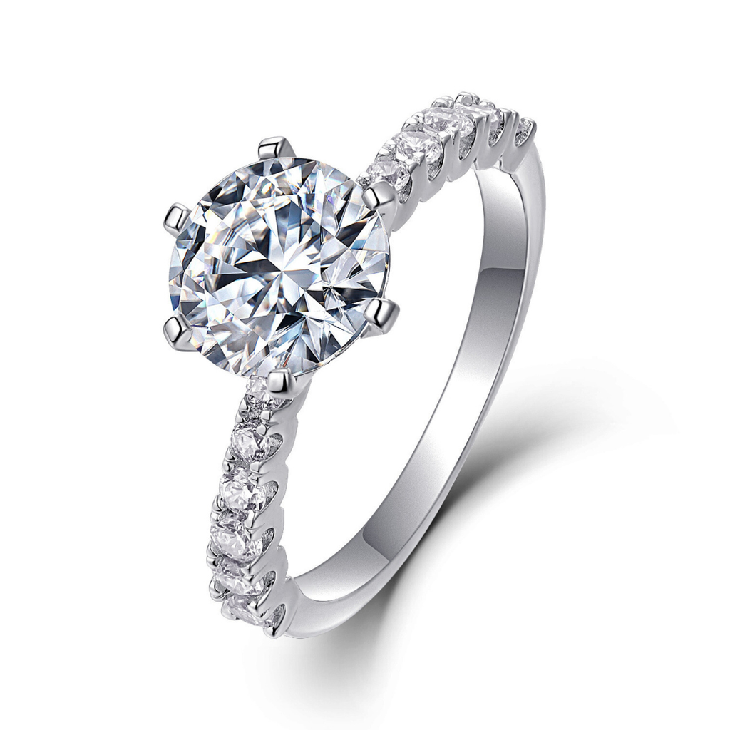 Round Brilliant Moissanite Engagement Ring