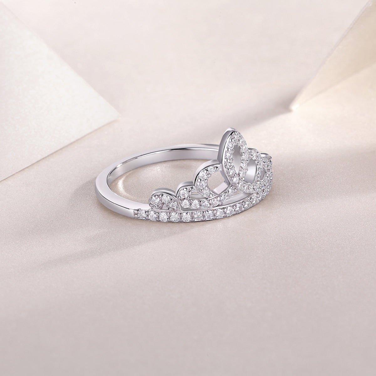 Crown Diamond Ring Luxury And Stylish Moissanite Silver Ring