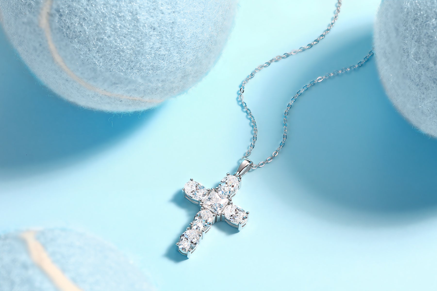 Soul Guidance Moissanite Cross Necklace