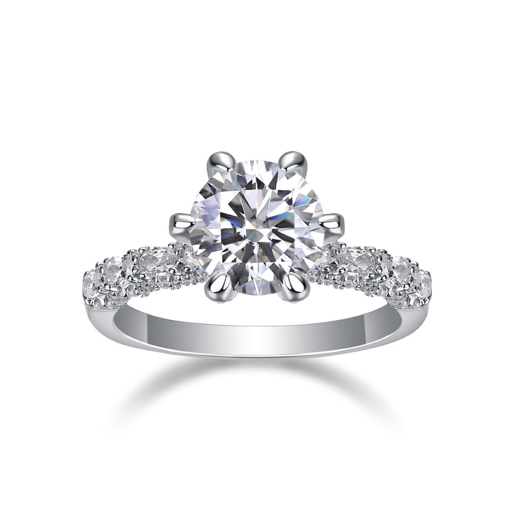 Round Brilliant Moissanite Ring