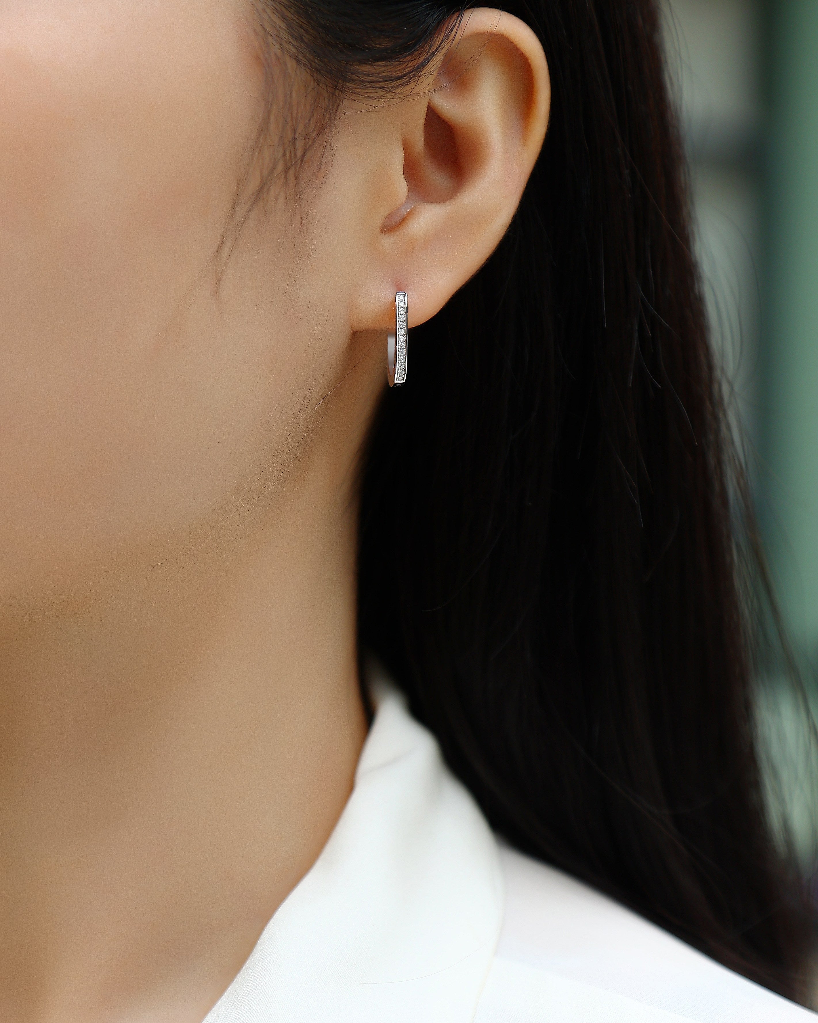 Sleek Bar Moissanite Earrings