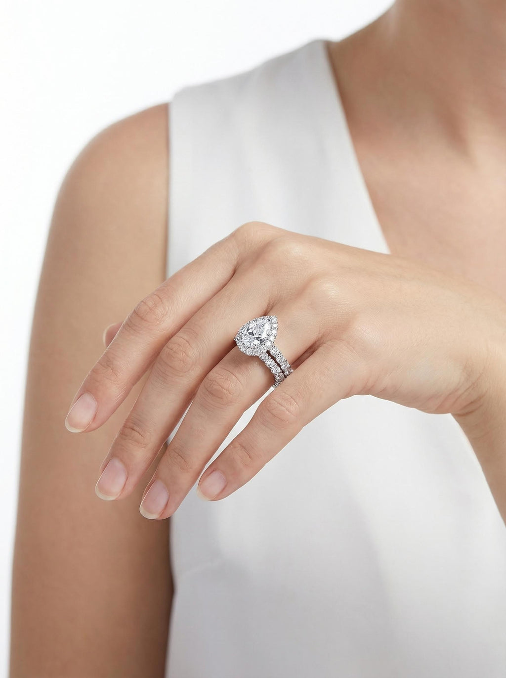 Dewdrop Moissanite Ring Set