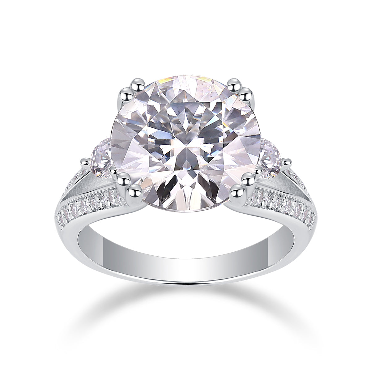 Elegant Three-Stone 5-Carat Moissanite Ring