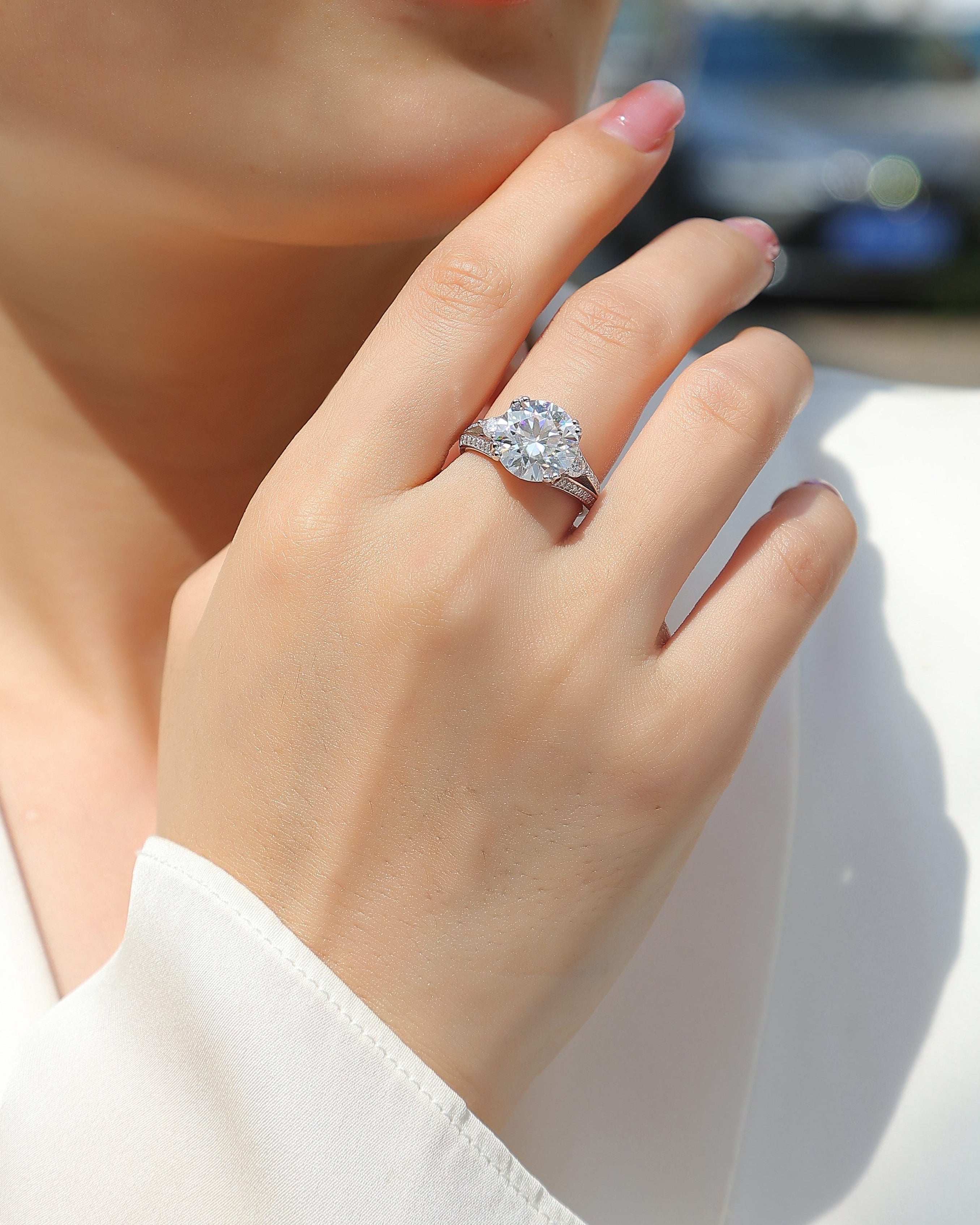 Elegant Three-Stone 5-Carat Moissanite Ring