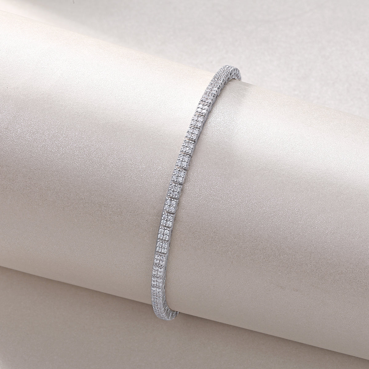 Piano Poet Square-Cut Moissanite Tennis Bracelet