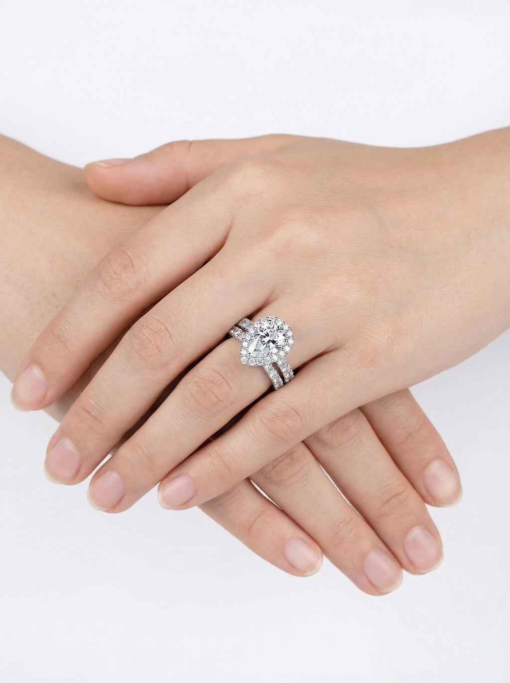 Dewdrop Moissanite Ring Set