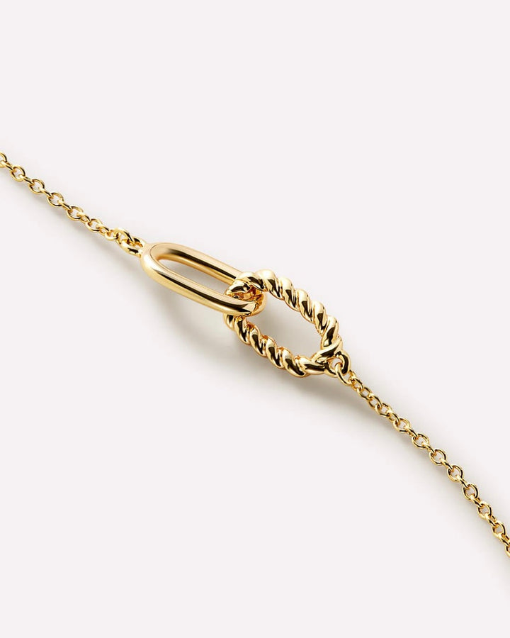 Interlock Twist Link Necklace