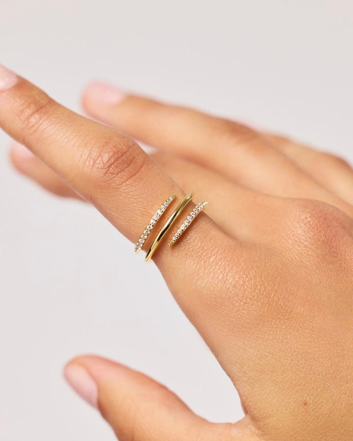 Twirl Pavé Ring