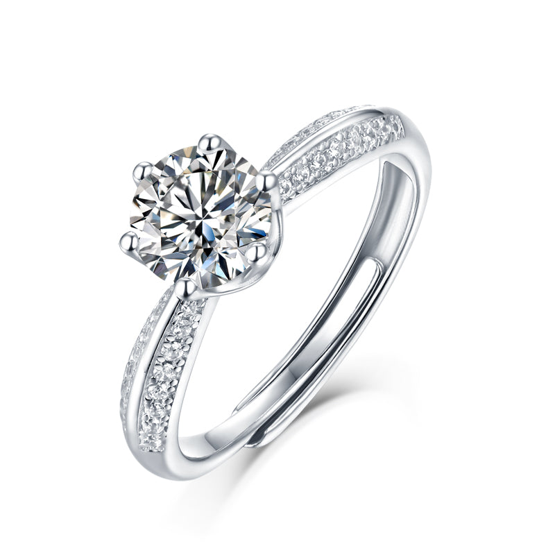 Classic Round Moissanite Engagement Ring