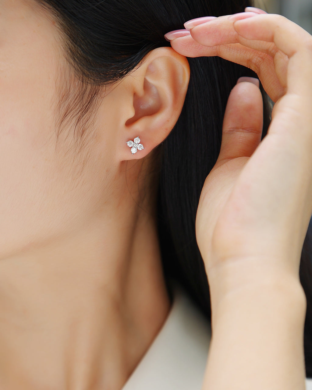 French Clover Moissanite Stud Earrings