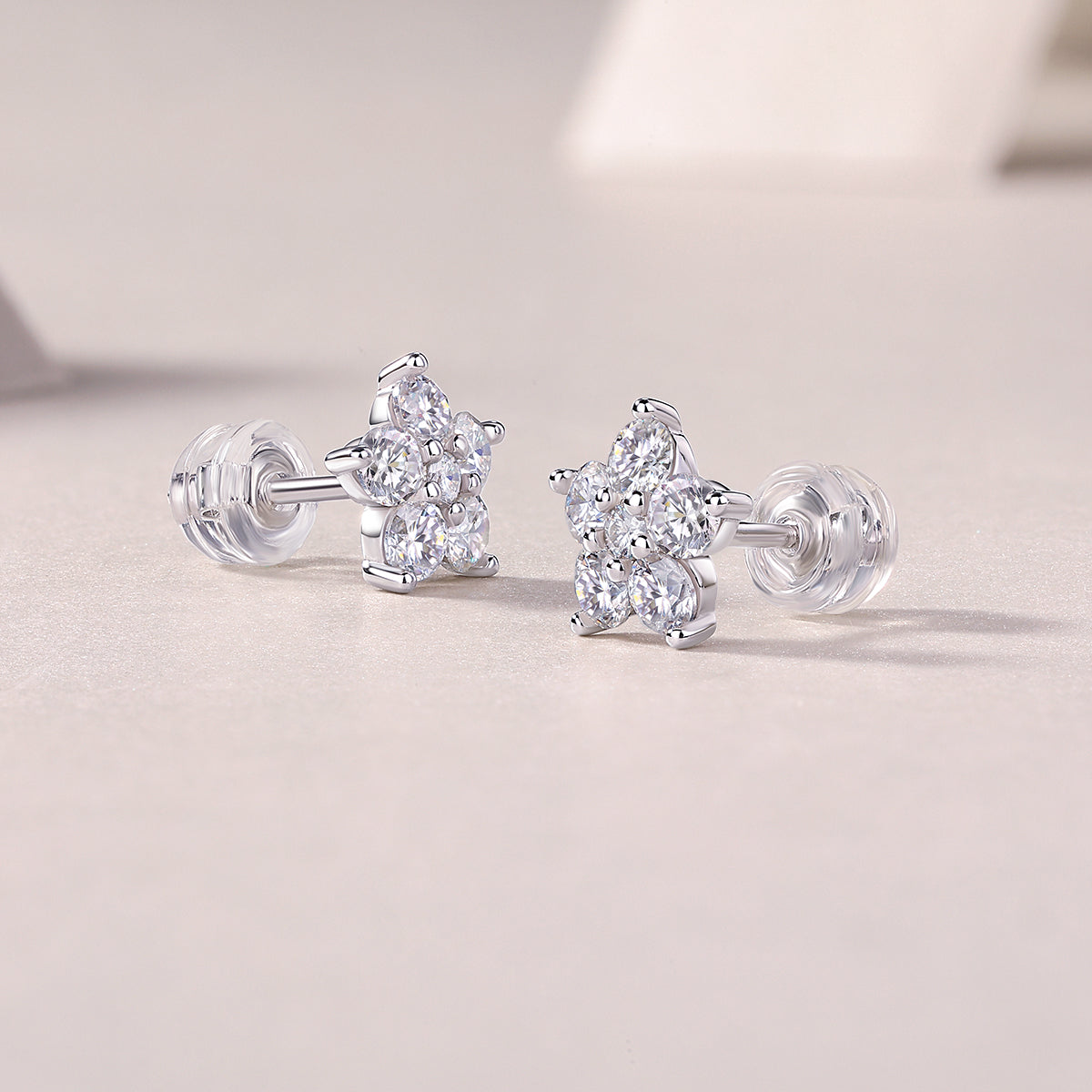 Flower Moissanite Stud Earrings