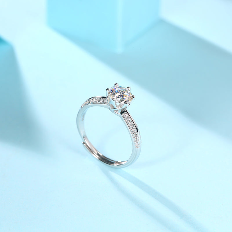 Classic Round Moissanite Engagement Ring