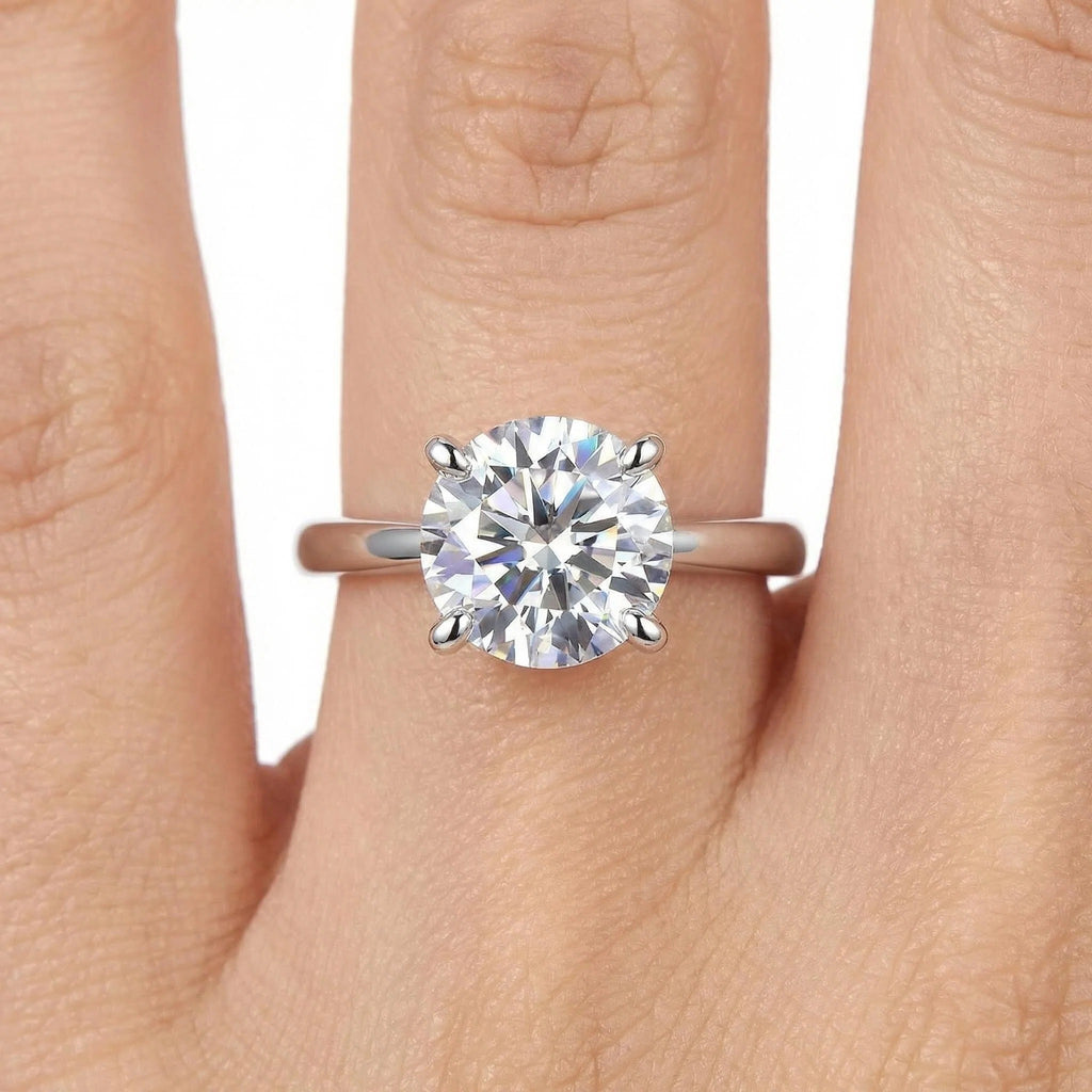 Classic 4-Prong Moissanite Solitaire Ring