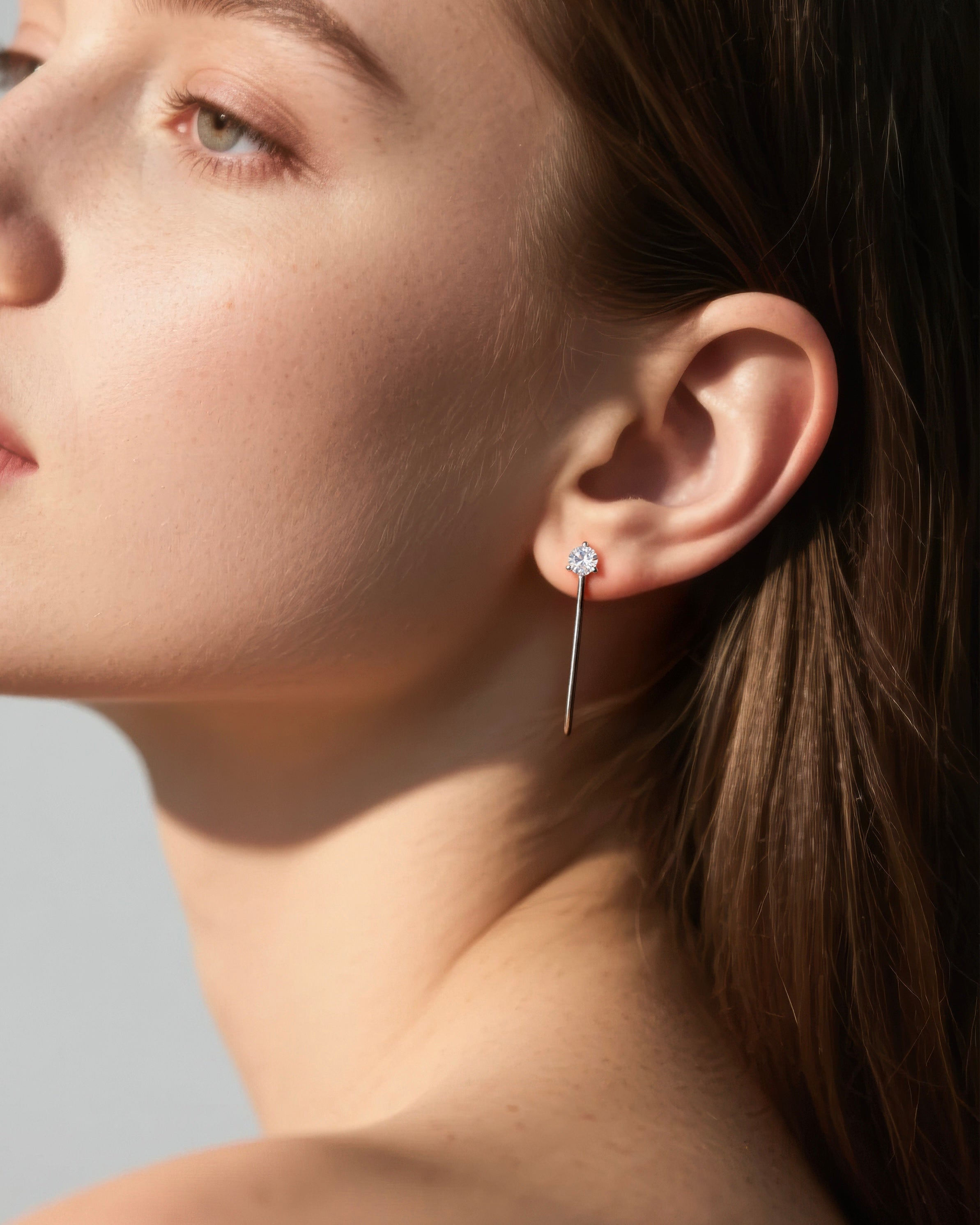 Minimal Round Moissanite Hoop Earrings