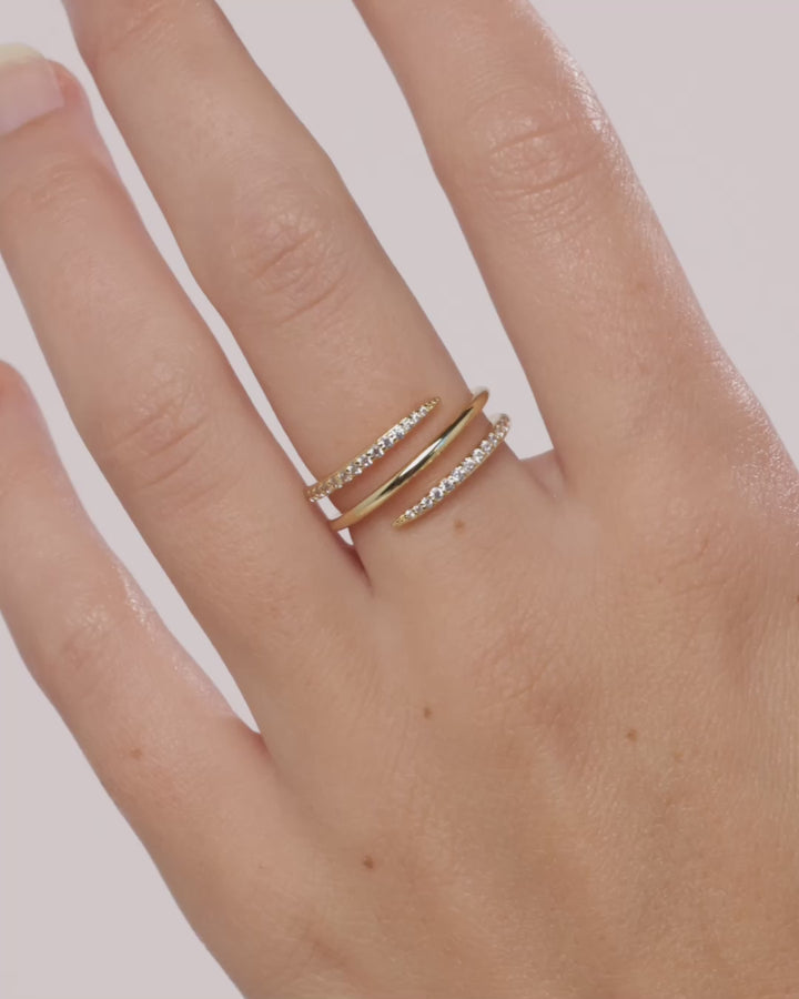 Twirl Pavé Ring
