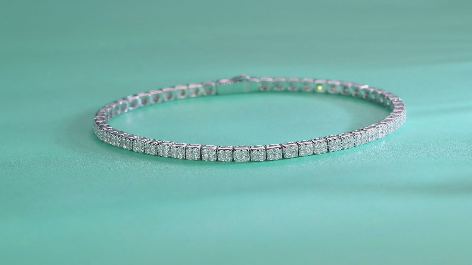 Piano Poet Square-Cut Moissanite Tennis Bracelet